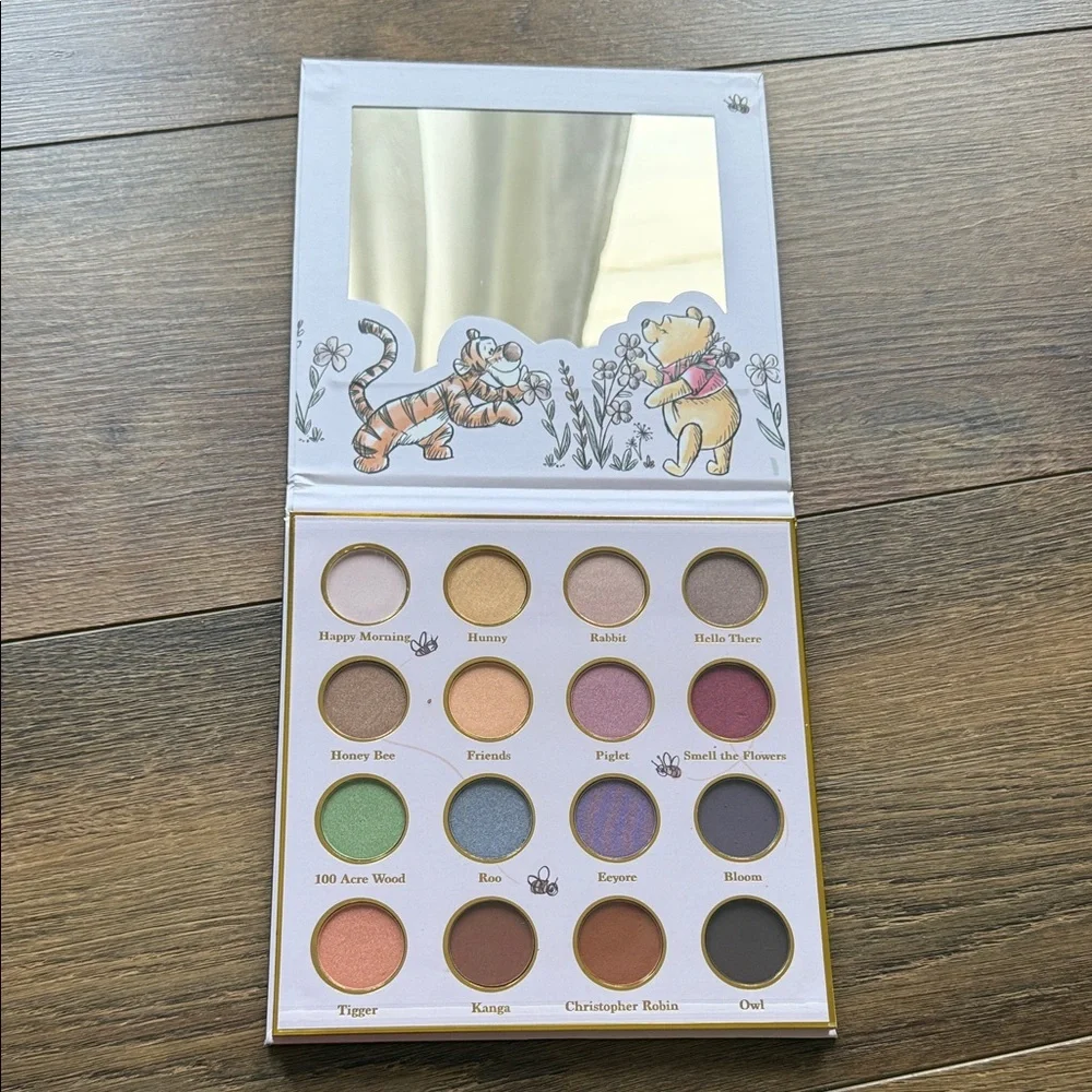Winnie the Pooh 16-Shade Eyeshadow Palette - Neutral & Pastel Mix